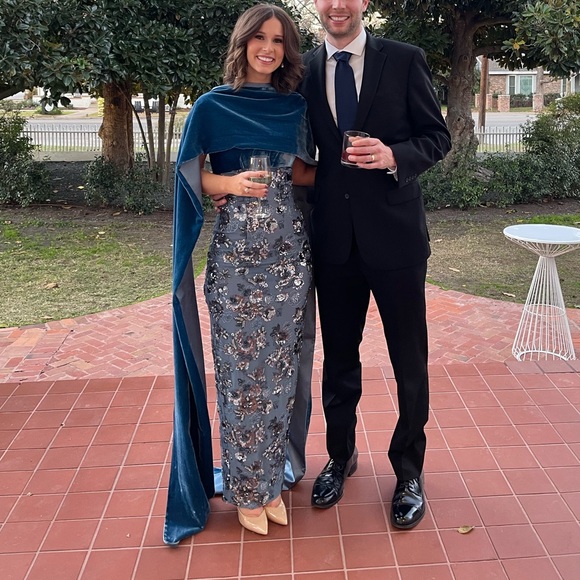 Sau Lee Adrian Gown - Picture 4 of 8